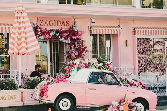 Aglantzia Long Beach'De Stuedyo Daire