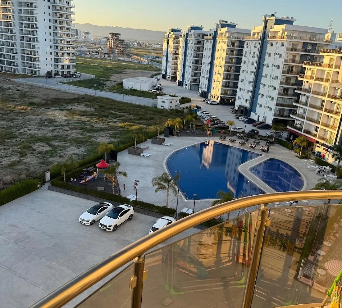 Aglantzia Long Beach'De Stuedyo Daire 0*,  קפריסין